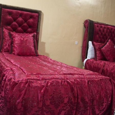 Dar El Karaweine Apartment Fes Luaran gambar